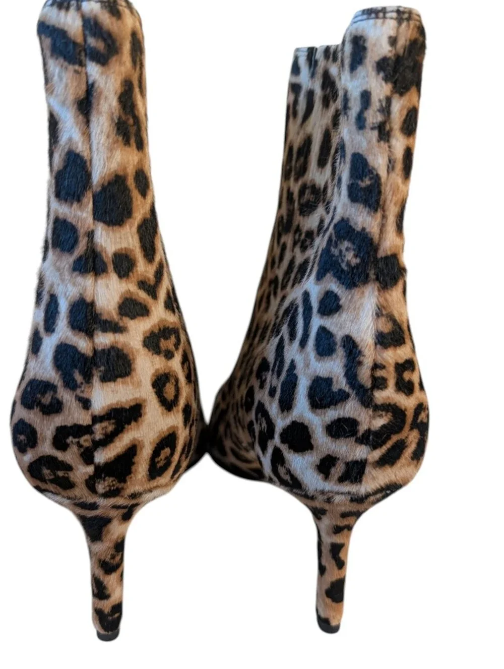 Veronica Beard Lisa Ankle Boots.in Leopard Print.....Size 7.5